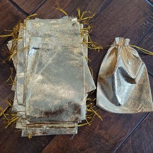 39x Gold Drawstrong Party Favor Bags